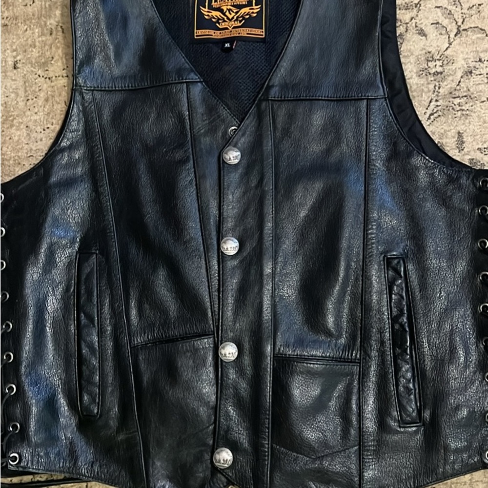 Men's leather motorcycle vest  xl